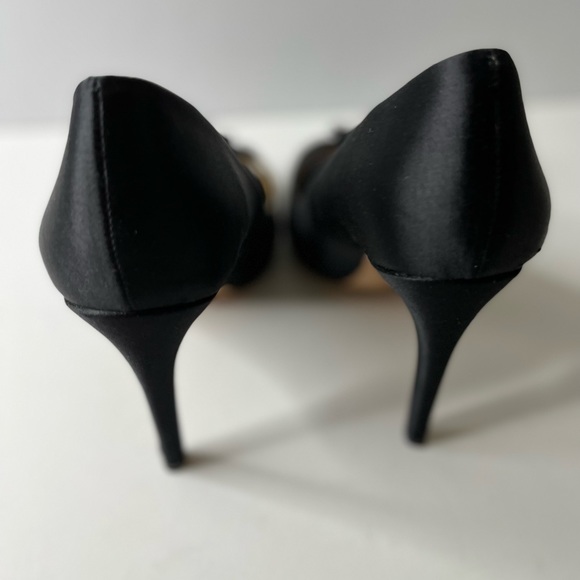 Badgley Mischka Black Satin Heels - Picture 4 of 4